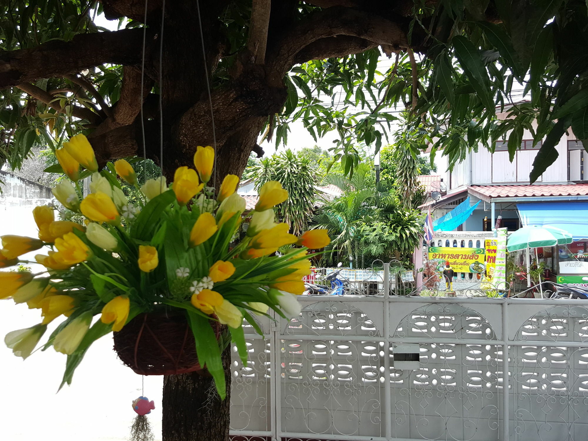 Emmanuel Guesthouse Prachuap Khiri Khan Exterior photo